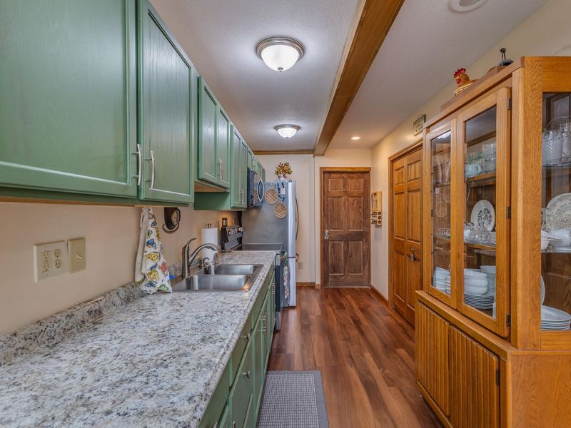 5373 Upper Valley Pike, Springfield, OH 45502 Photo 26