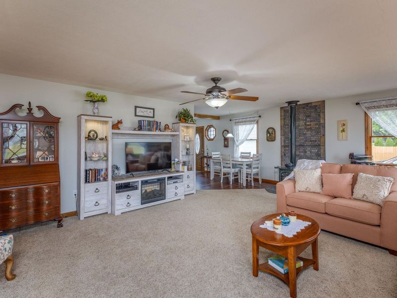 5373 Upper Valley Pike, Springfield, OH 45502 Photo 29