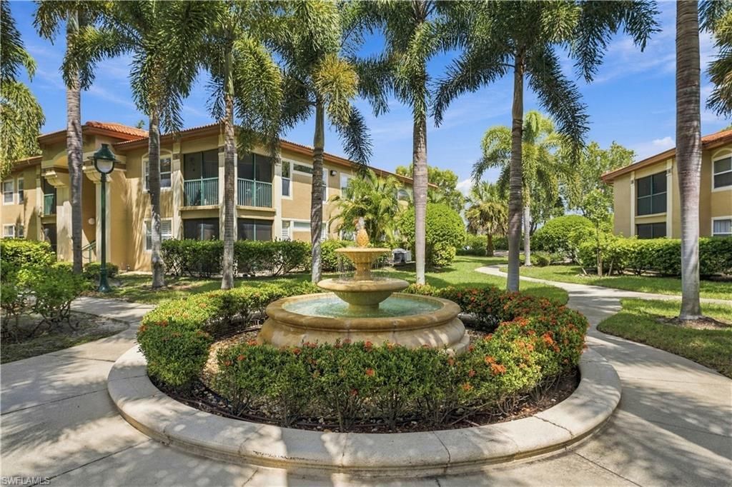 8930 Colonnades Ct E, Unit 635, Bonita Springs, FL 34135 Photo