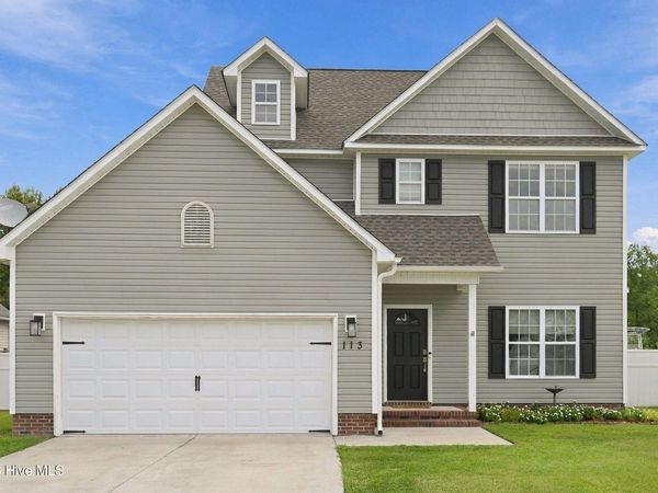 113 Borough Nest Drive , Swansboro, NC 28584