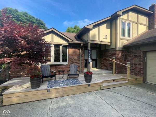 1015 Arroyo Road, Greenwood, IN 46143