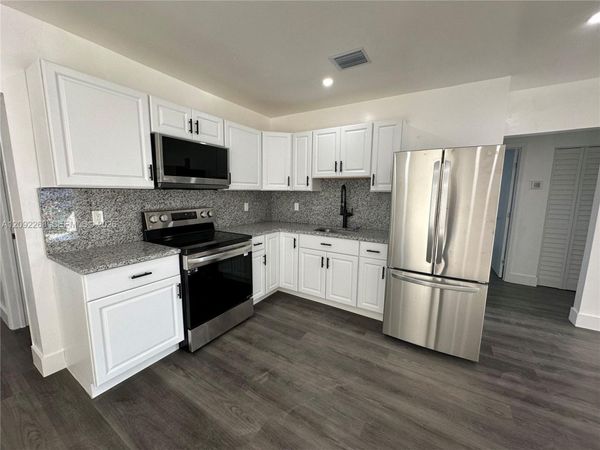 821 NW 20th Ave , Unit 821, Miami, FL 33125