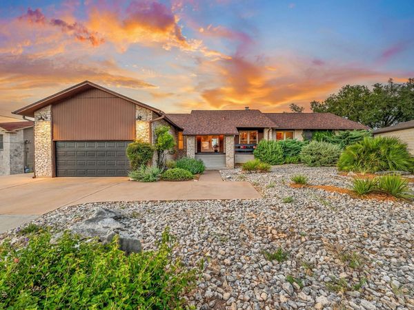 21206 National DR, Lago Vista, TX 78645