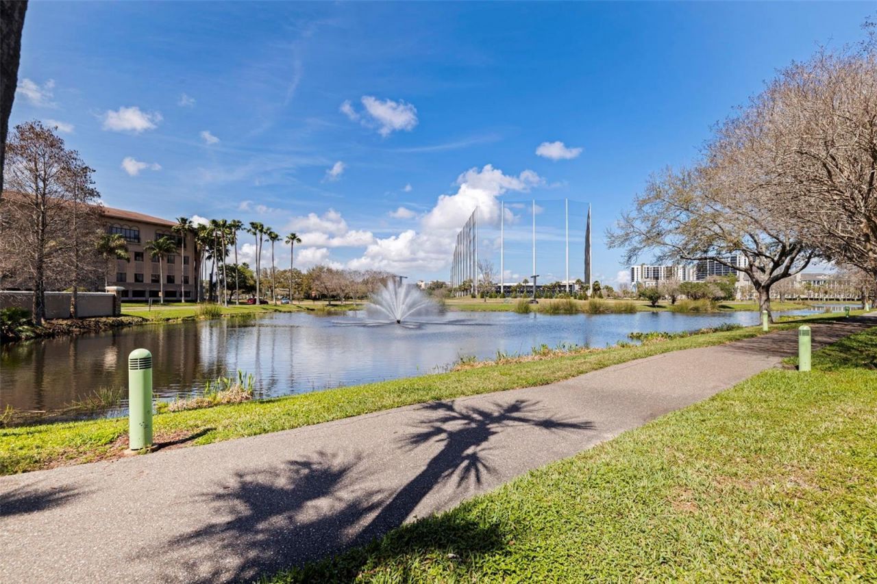 618 Saxony Boulevard , Saint Petersburg, FL 33716 Photo