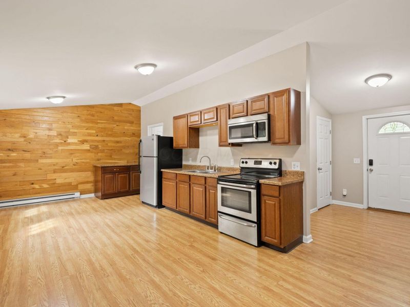 437 Rosslyn Avenue , Columbus, OH 43214 Photo 6