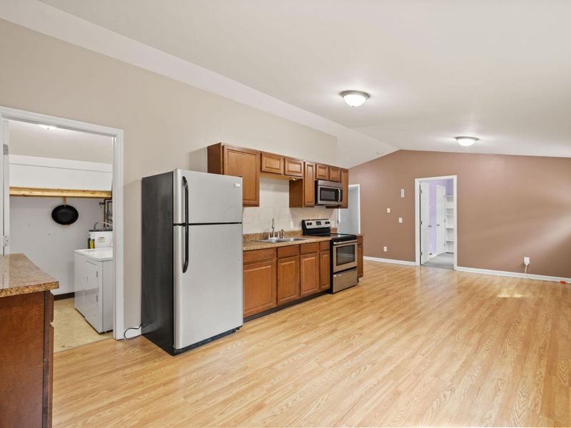 437 Rosslyn Avenue , Columbus, OH 43214 Photo 8