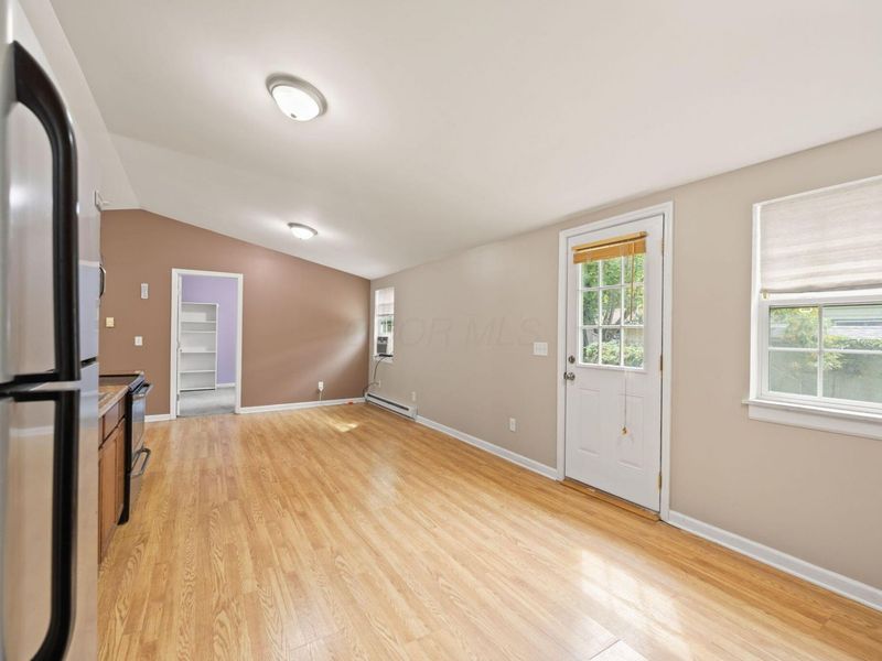 437 Rosslyn Avenue , Columbus, OH 43214 Photo 9