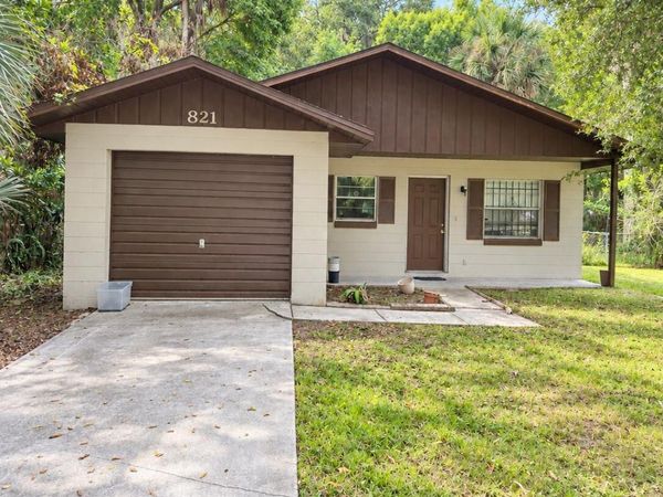 821 Winchester Street, Daytona Beach, FL 32114