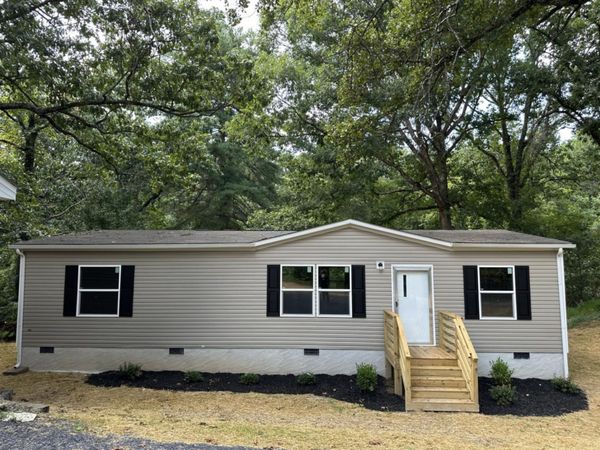 29 West Drive , Rossville, GA 30741