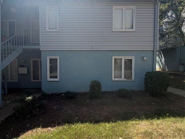 1914 Meadowlark Lane , Charlotte, NC 28210