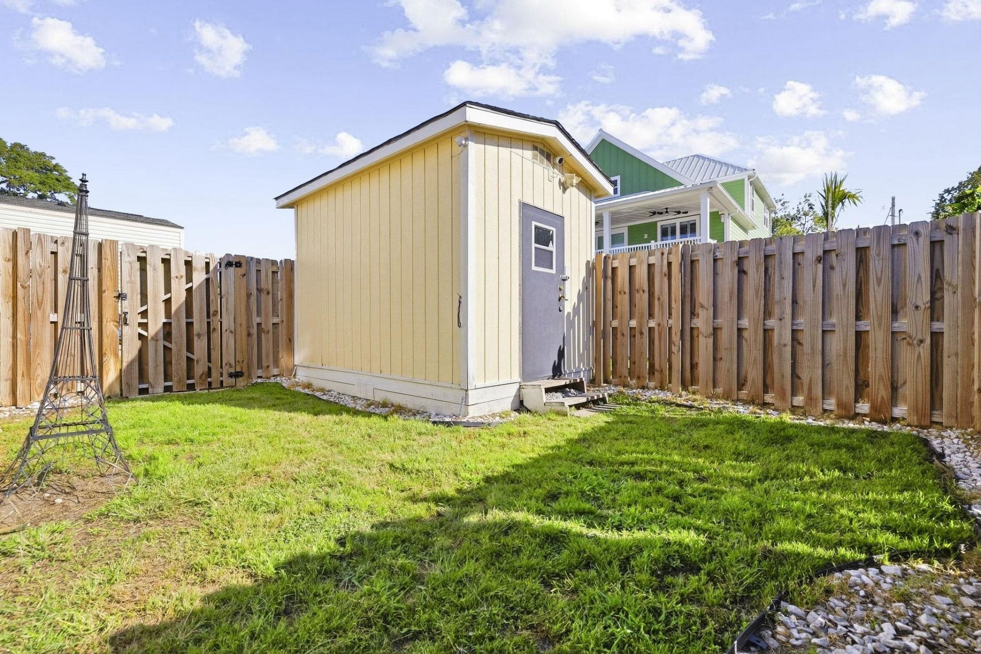 412 Seabreeze Dr. Photo 12