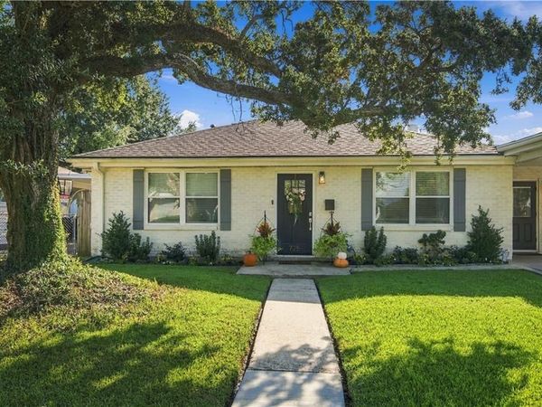 725 BROCKENBRAUGH Court , Metairie, LA 70005