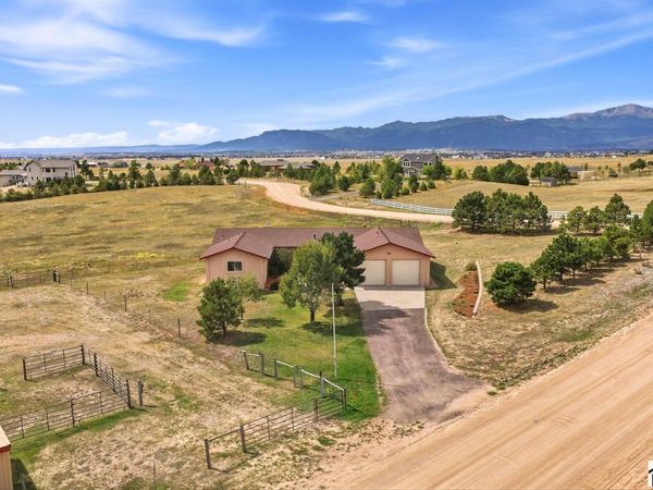 9655 Arroya Ln, Colorado Springs, CO 80106
