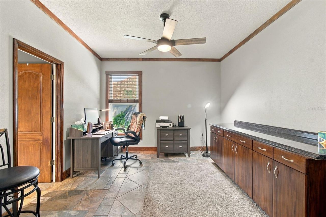 5105 Sylvan Oaks Drive, Valrico, FL 33596 Photo
