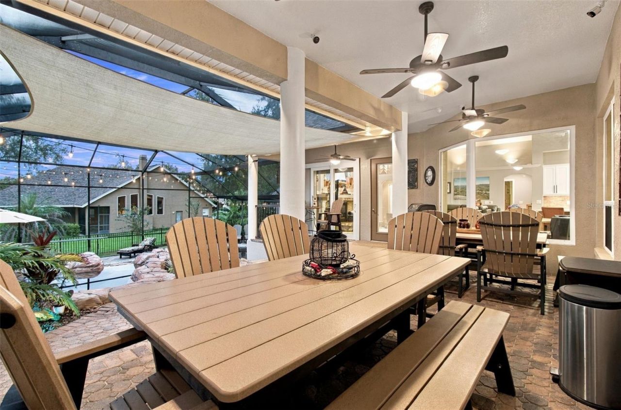 5105 Sylvan Oaks Drive, Valrico, FL 33596 Photo