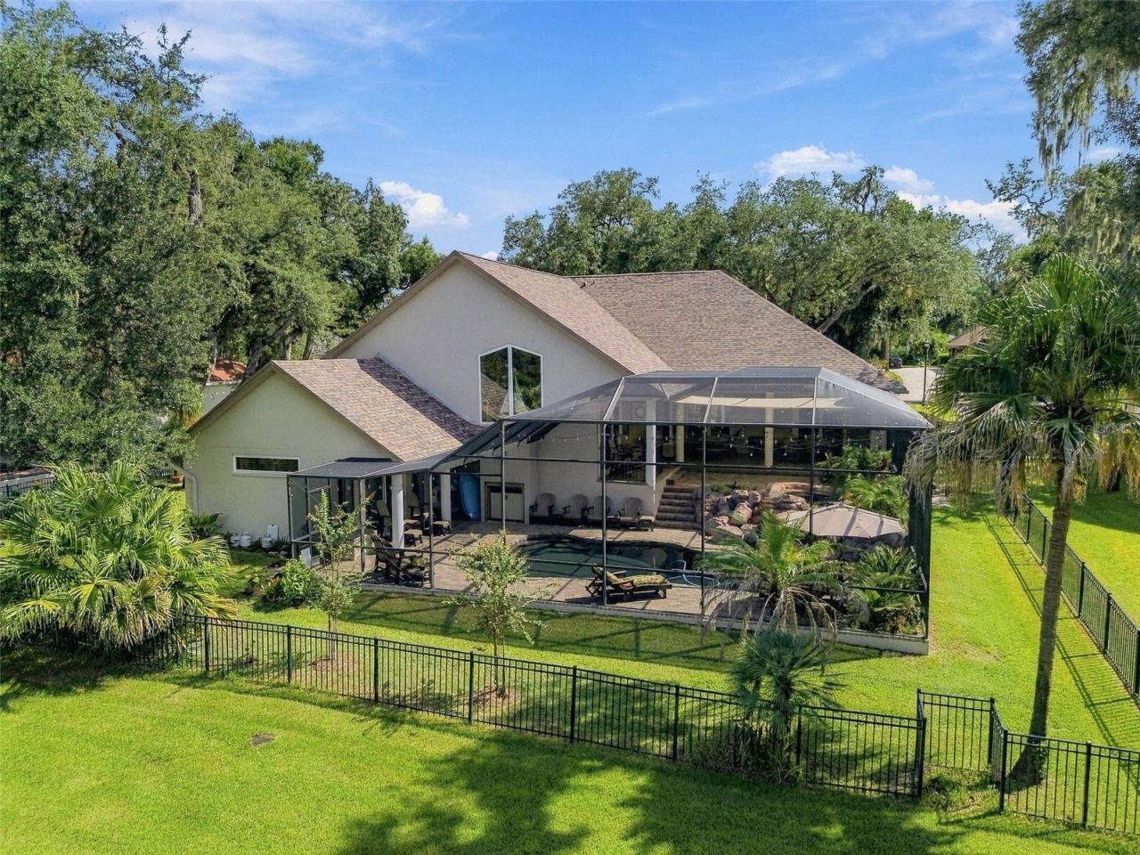 5105 Sylvan Oaks Drive, Valrico, FL 33596 Photo