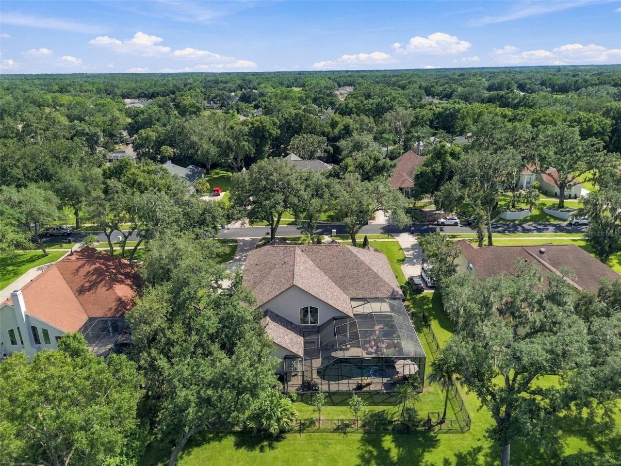 5105 Sylvan Oaks Drive, Valrico, FL 33596 Photo