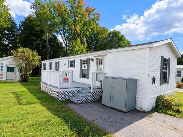 7 Dublin Street, Gorham, NH 03581