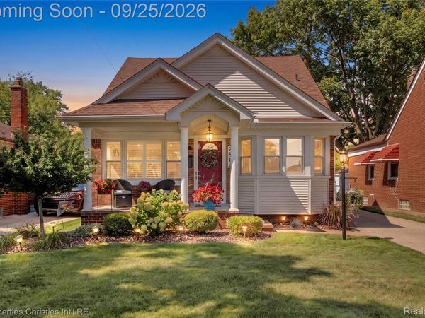 7812 Robinson Avenue, Allen Park, Mi 48101