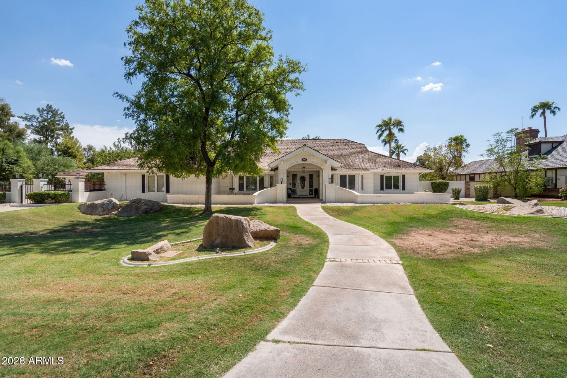 641 E Houston Avenue, Gilbert, AZ 85234 Main Photo