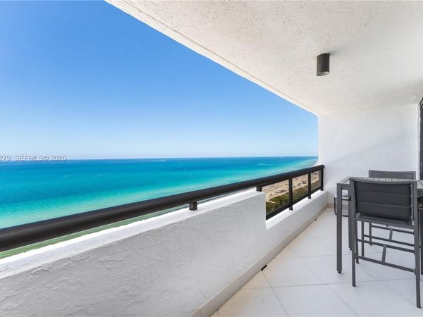 2555 Collins Ave , Unit 2205, Miami Beach, FL 33140