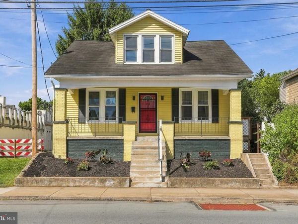 625 S SECOND STREET , CHAMBERSBURG, PA 17201