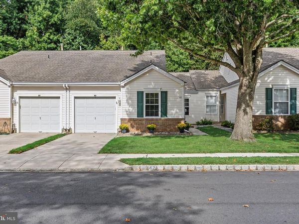 42 PEPPERGRASS DRIVE N, MT LAUREL, NJ 08054
