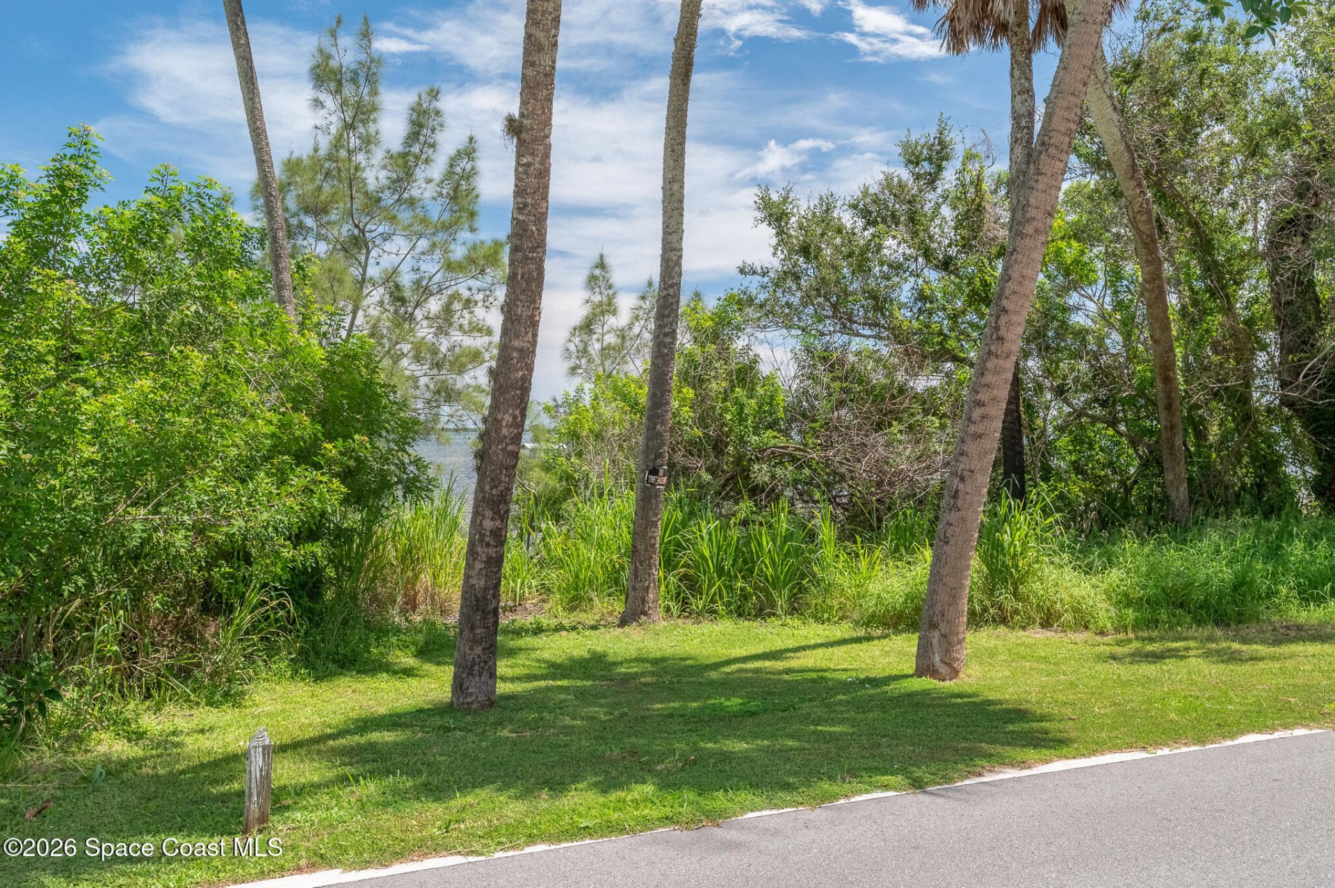 13875 N Indian River Drive, Sebastian, FL 32958 Photo
