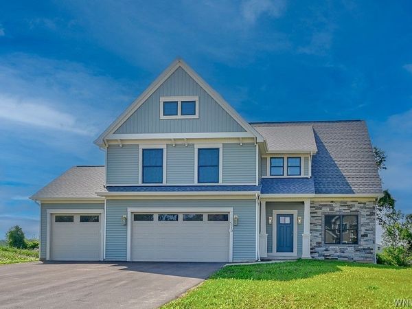 5112 Kandefer's Trail, Williamsville, NY 14221