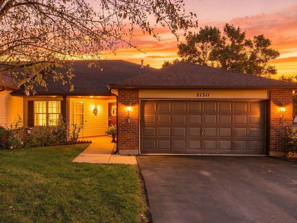 21311 Silktree Circle , Plainfield, IL 60544