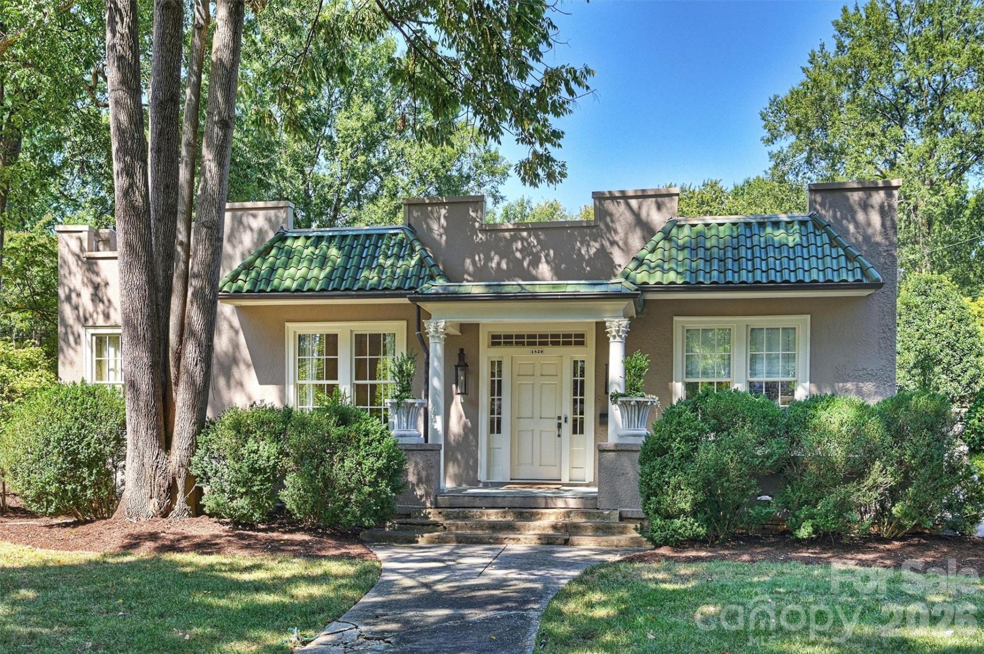 1820 Dilworth Road E, Charlotte, NC 28203 Main Photo