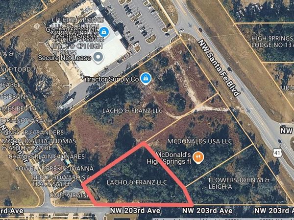 20412 US HWY 441 , HIGH SPRINGS, FL 32643