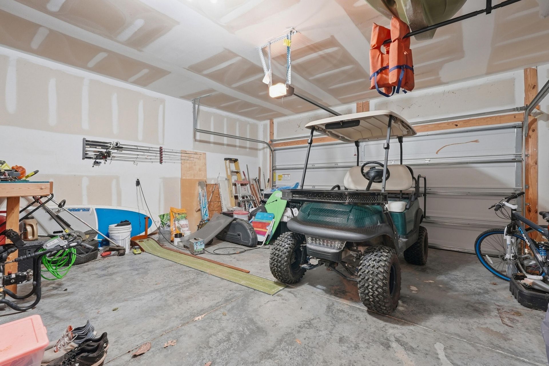 360 Matuskovic Drive Photo 35