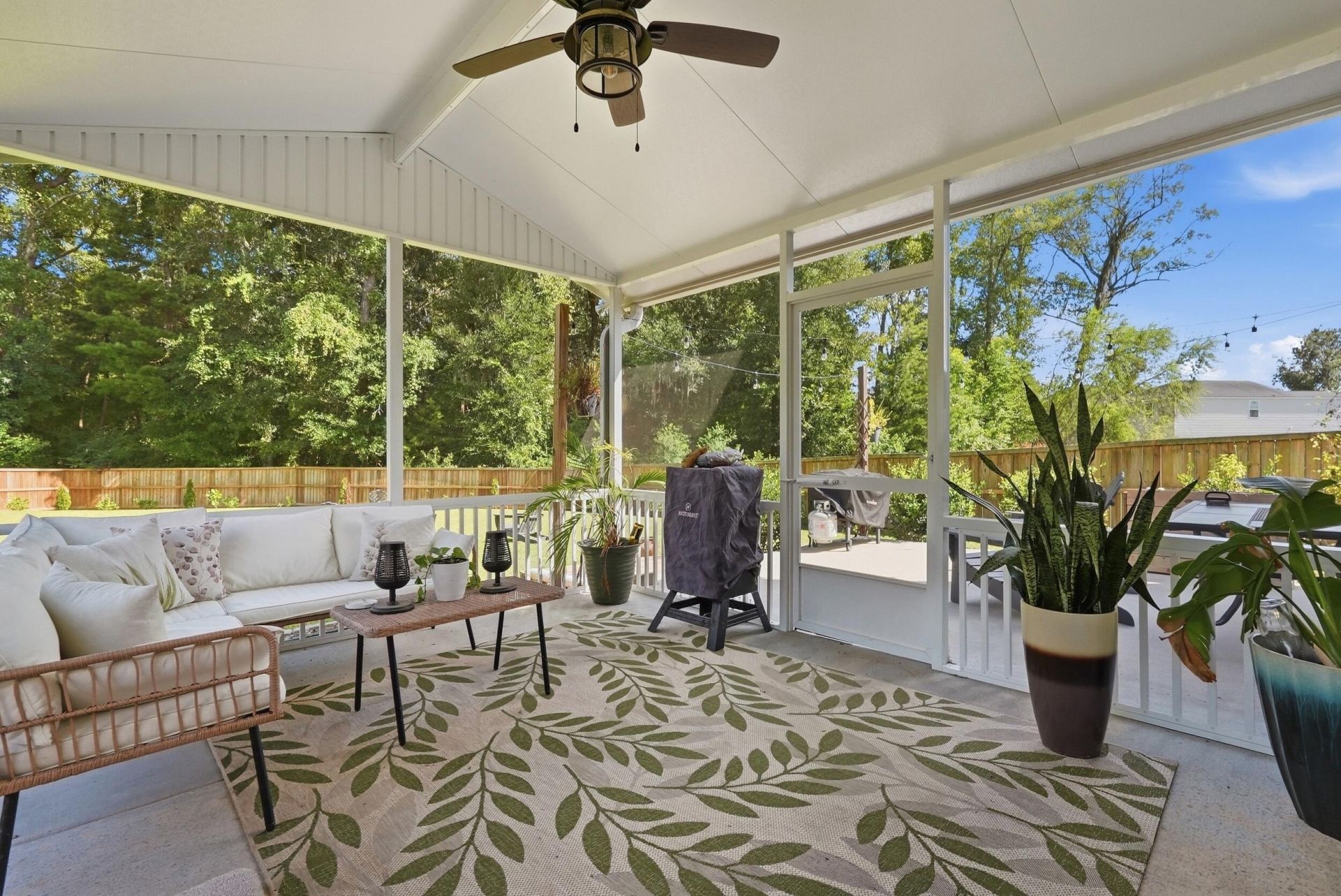 360 Matuskovic Drive Photo 37