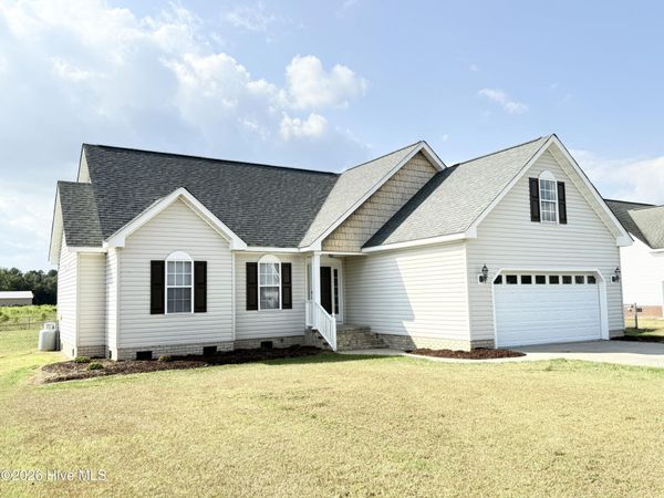 109 Willowbrook Drive , Pikeville, NC 27863