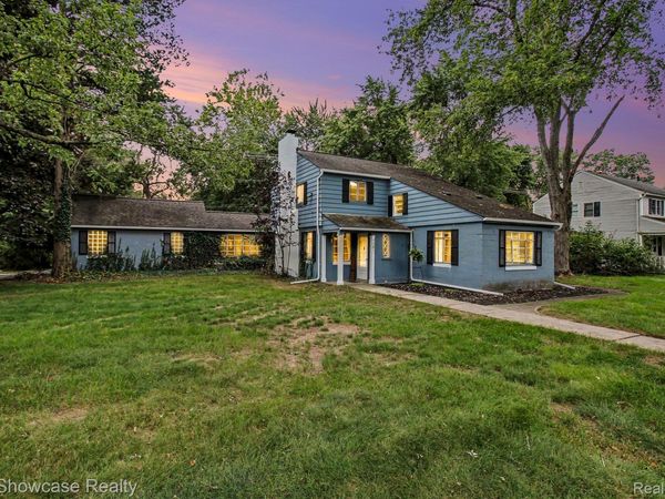 7361 Honeysuckle Road , West Bloomfield Township, Mi 48324