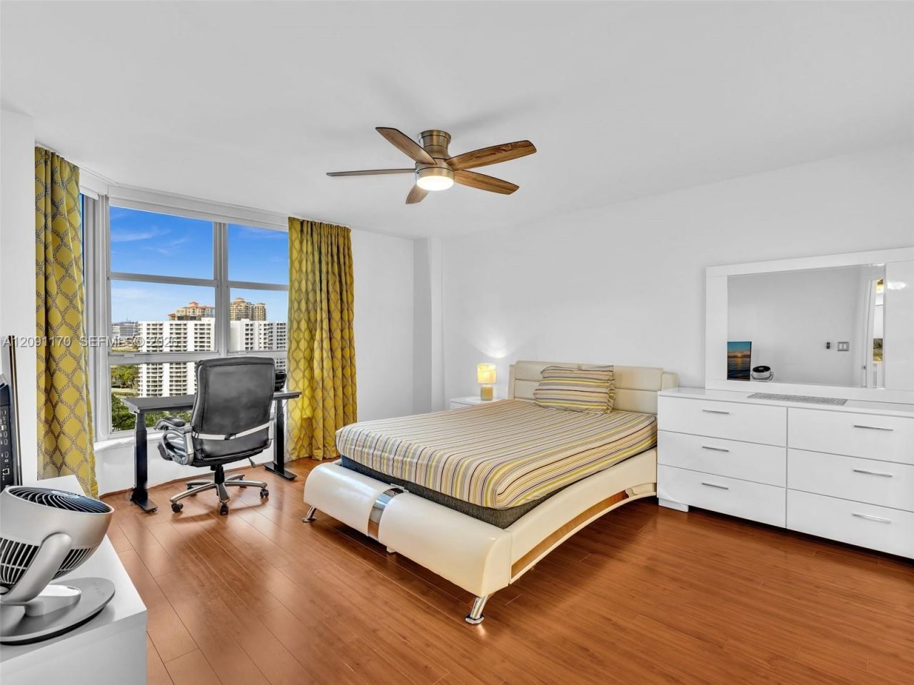 3530 Mystic Pointe Dr , Unit 2002, Aventura, FL 33180 Photo