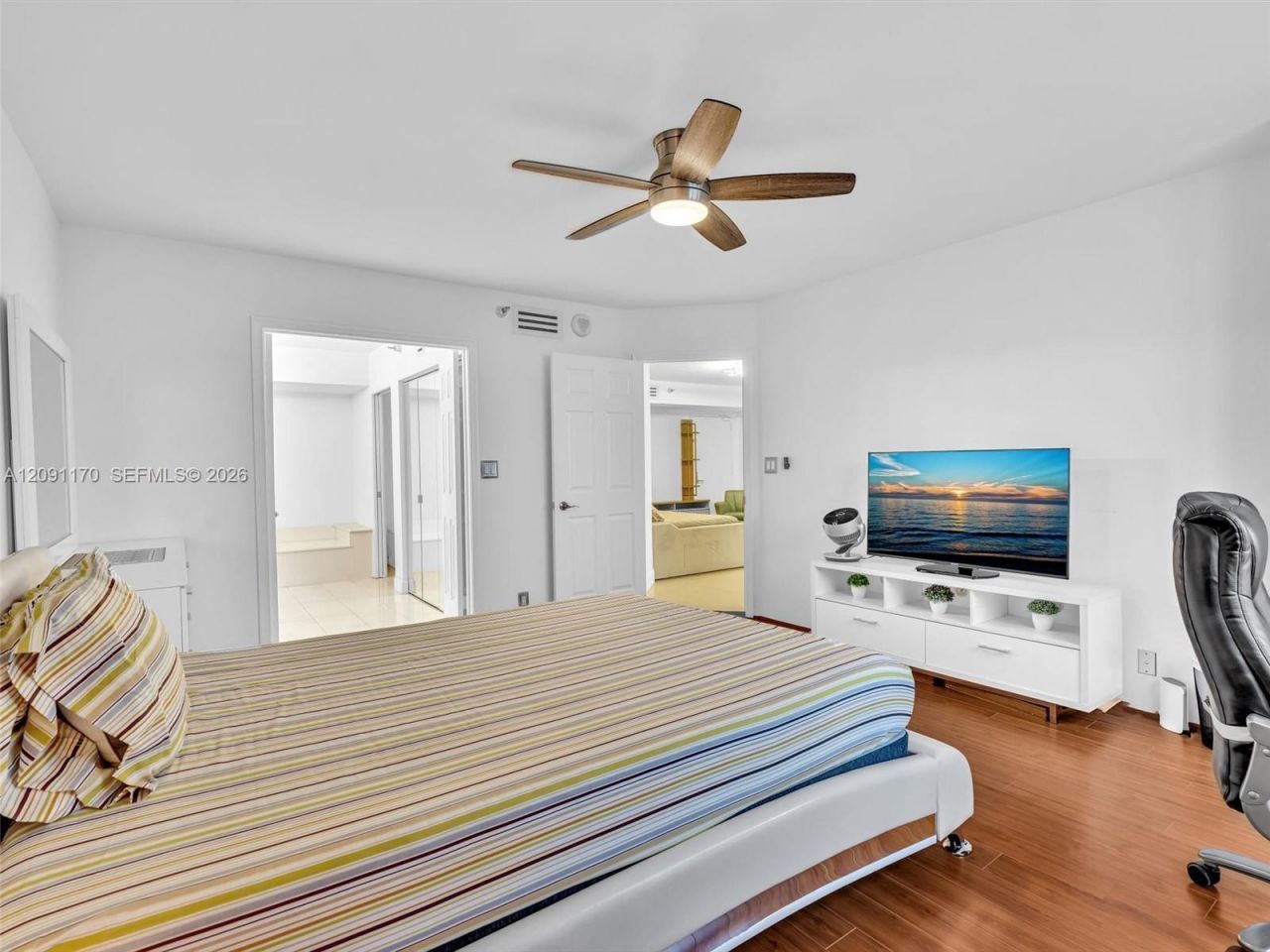 3530 Mystic Pointe Dr , Unit 2002, Aventura, FL 33180 Photo