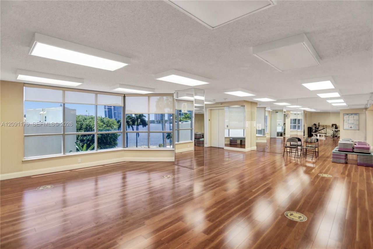 3530 Mystic Pointe Dr , Unit 2002, Aventura, FL 33180 Photo