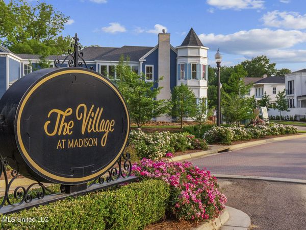 425 Harmony Street, Madison, MS 39110