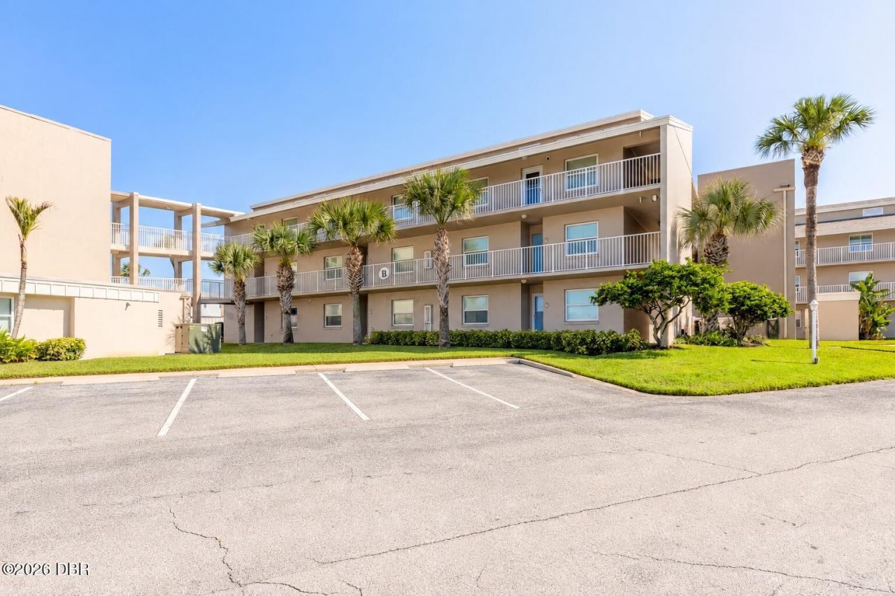 4801 Saxon Drive, Unit B312, New Smyrna Beach, FL 32169 Photo