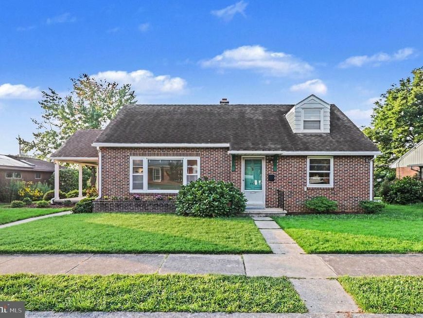 442 W Caracas Avenue , Hershey, PA 17033 Main Photo