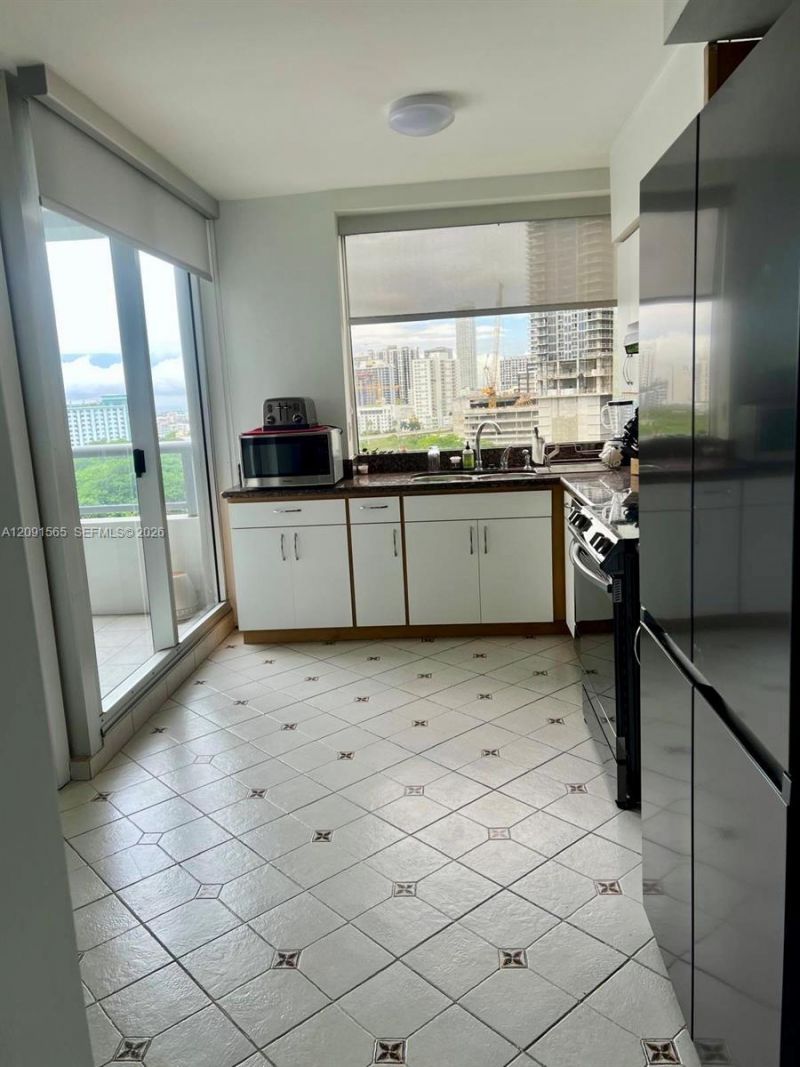 1541 Brickell Ave , Unit A1401, Miami, FL 33129 Photo