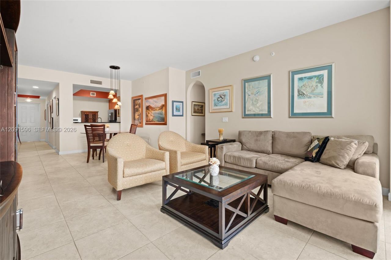 3340 NE 190th St, Unit 708, Aventura, FL 33180 Photo