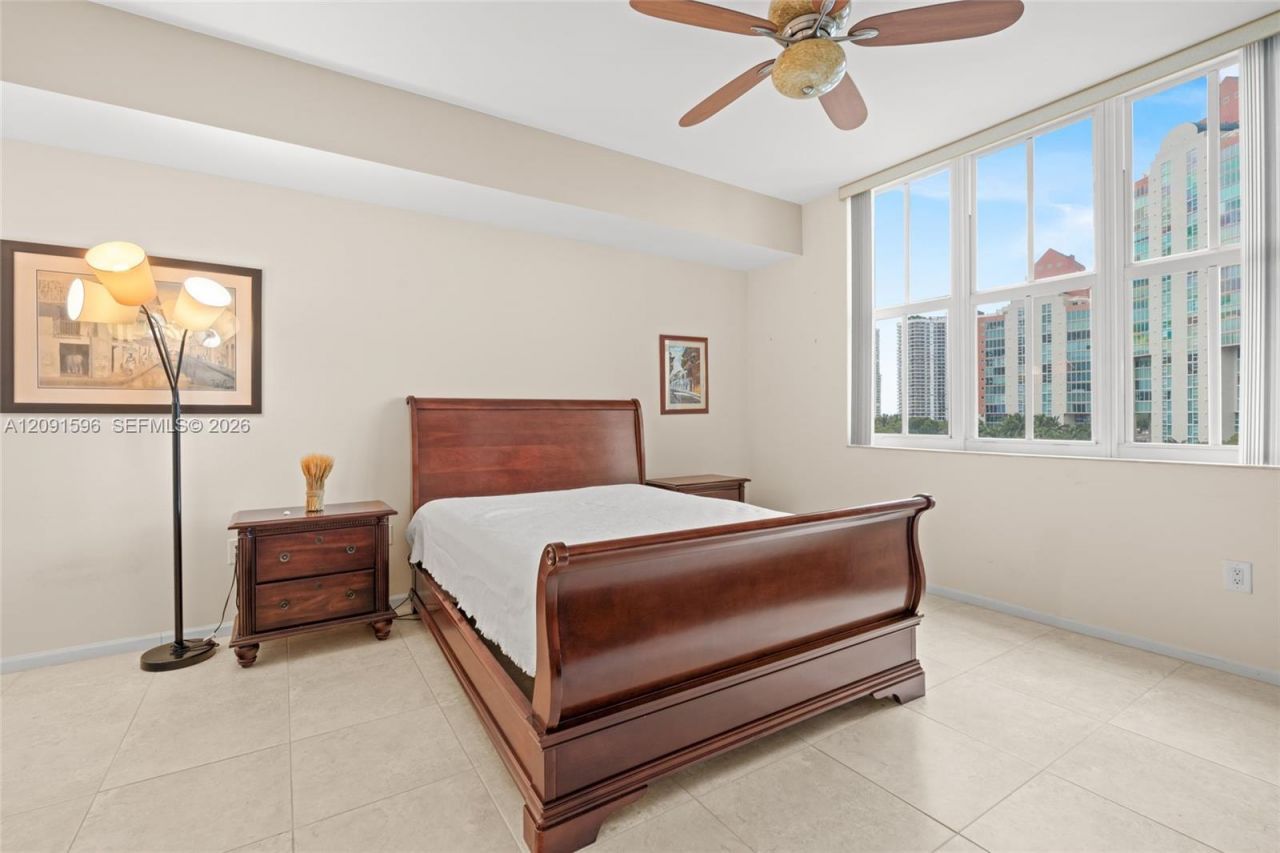 3340 NE 190th St, Unit 708, Aventura, FL 33180 Photo