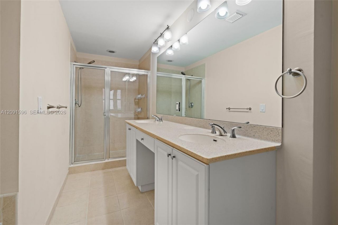 3340 NE 190th St, Unit 708, Aventura, FL 33180 Photo