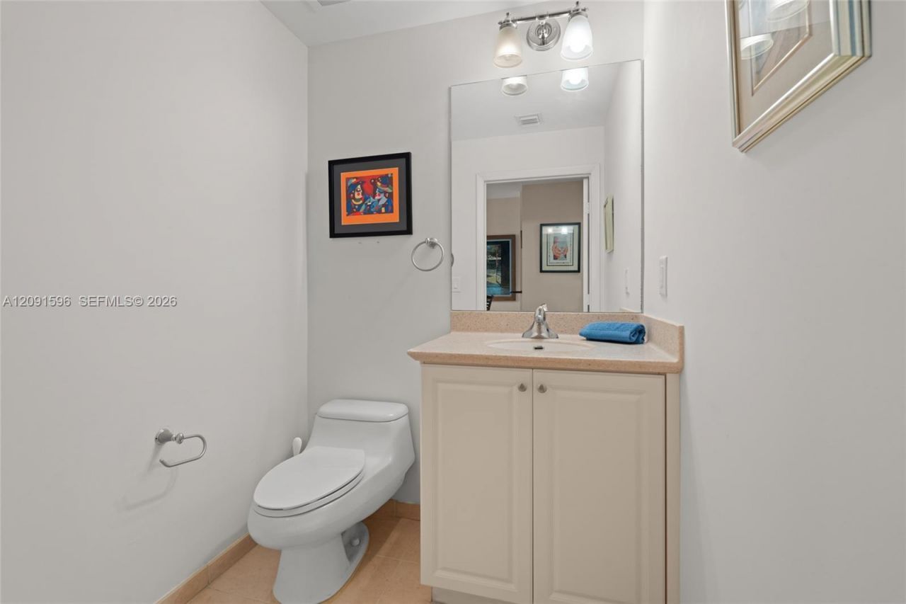 3340 NE 190th St, Unit 708, Aventura, FL 33180 Photo
