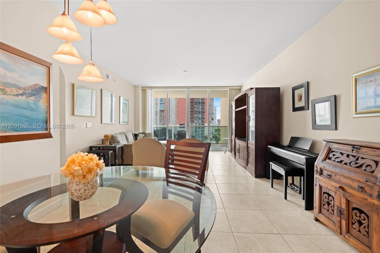 3340 NE 190th St, Unit 708, Aventura, FL 33180 Photo