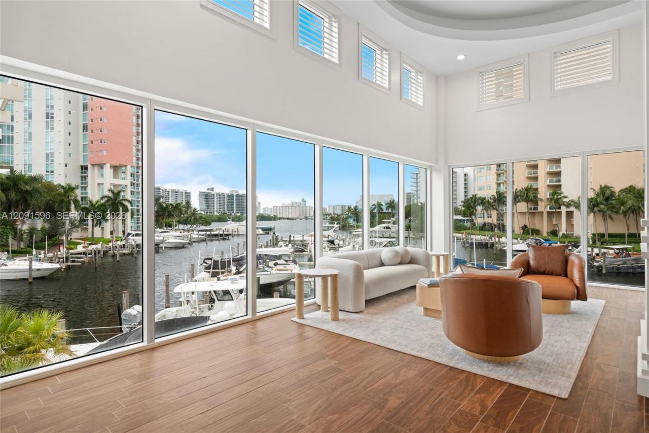 3340 NE 190th St, Unit 708, Aventura, FL 33180 Photo