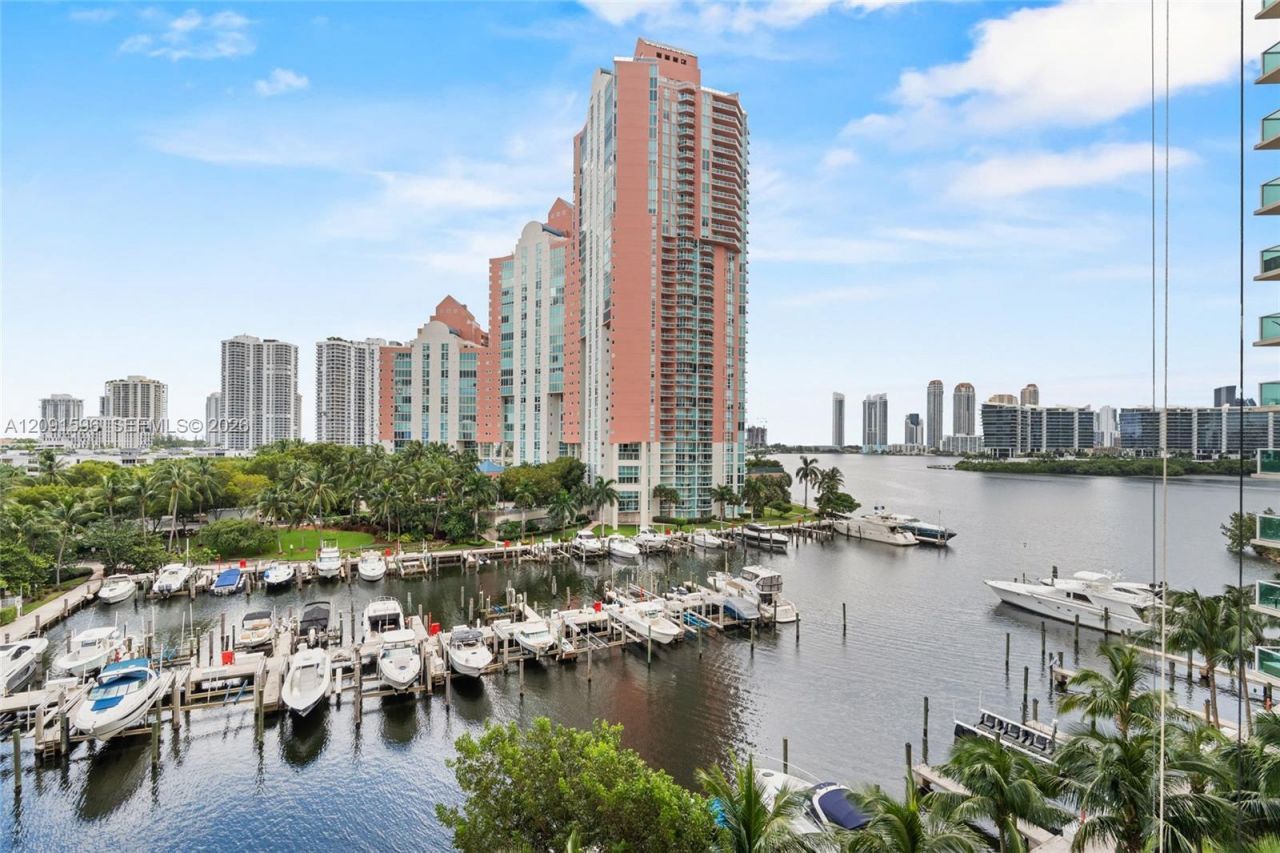 3340 NE 190th St, Unit 708, Aventura, FL 33180 Photo